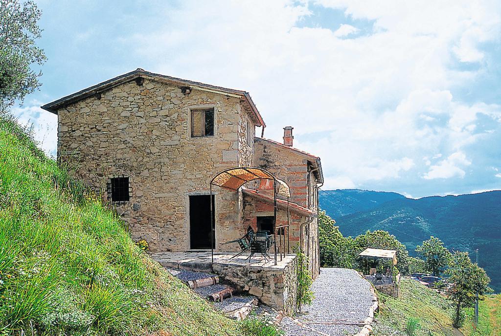 Fattoria Di Pietrabuona Apartment Pescia Ngoại thất bức ảnh